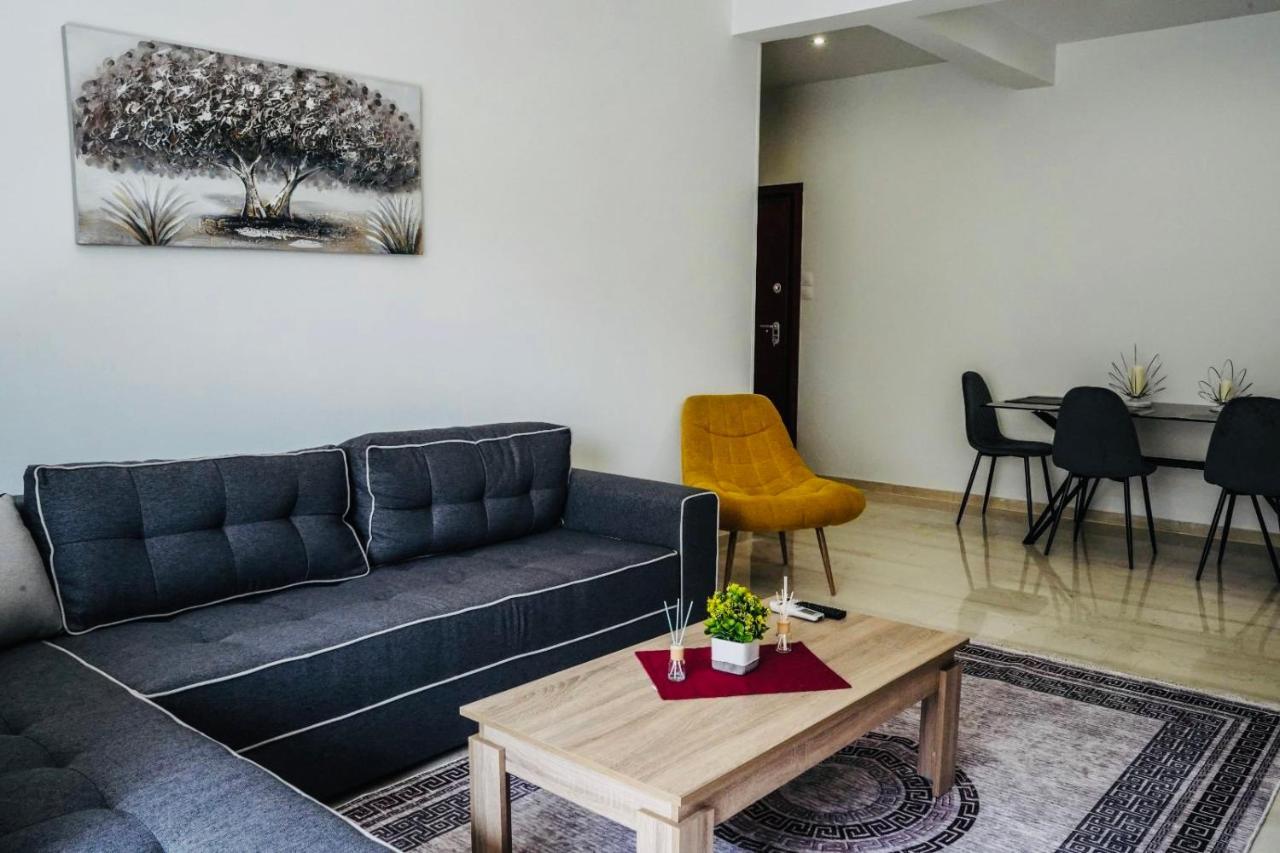 Silver Central Apartment Volos Bagian luar foto